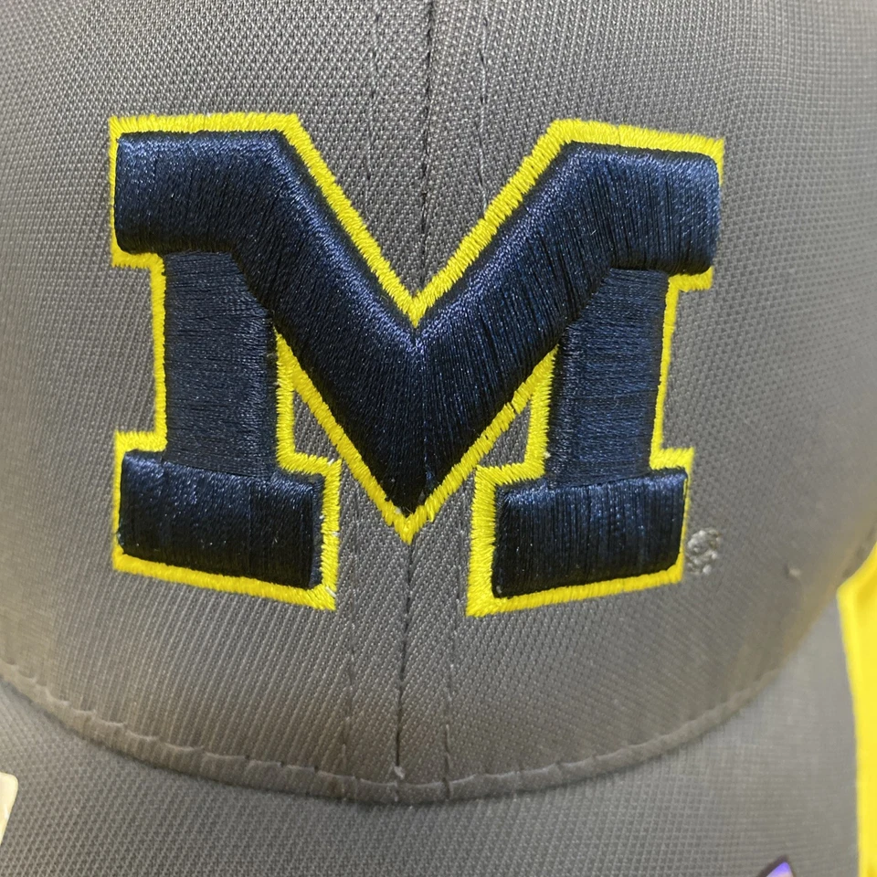 Michigan Wolverines Top Of The World Hat Fitted One Fit U of M Brand New - Image 4 of 4