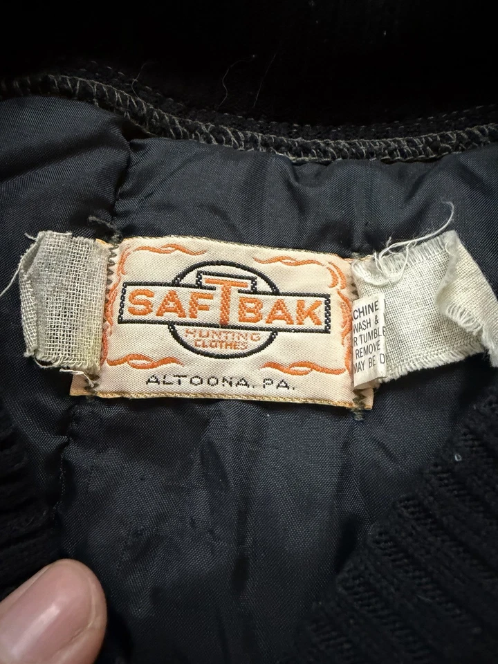 Vintage 1960s/70s Saf-T-Bak Duck Camo Insulated Hunting Vest XL - Image 4 of 4