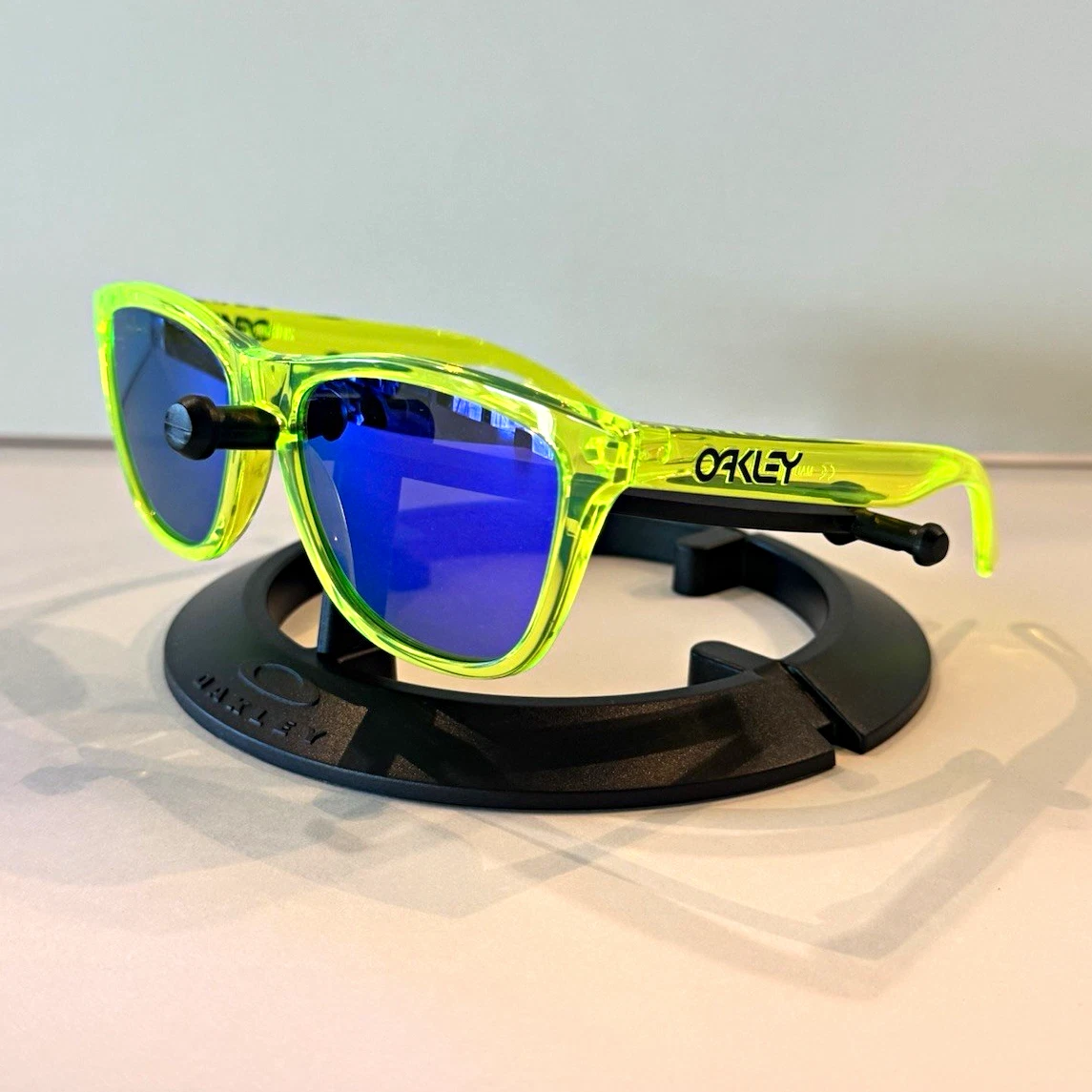 Oakley Yellow Sunglasses for Men for sale | eBay