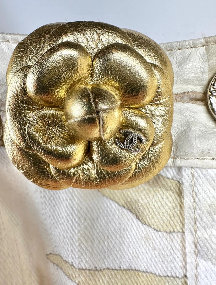 5K Chanel 2018 Greece White Denim Gold Leather Mini Dress 34 36 2 4 Logo 18c S - Image 4 of 4