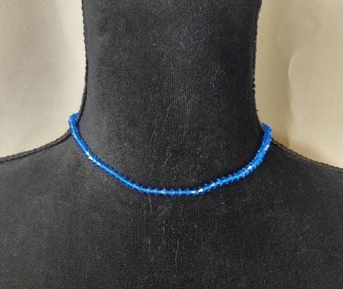 Vintage Blue Faceted Beaded Stretch Choker Necklace Women's Costume Jewelry