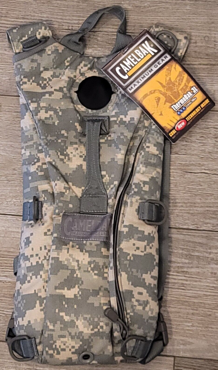 CamelBak Maximum Gear Desert Digital Camo Cordura ThermoBak 3L Bag