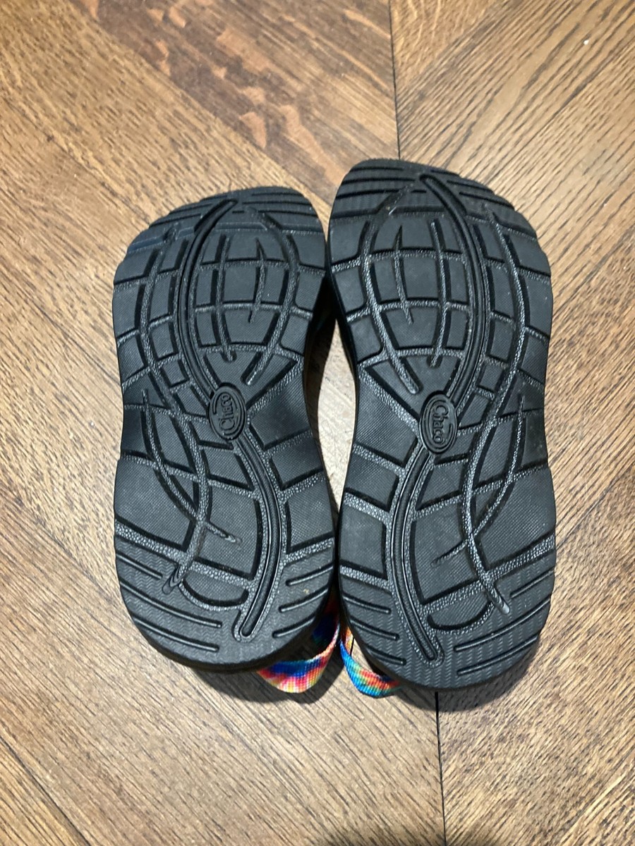 Chaco Women's JCH108946 Classic Rainbow Tie Dye Sandals US
