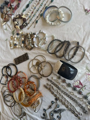 Lot 60+ Piece Costume Jewelry Vintage To New- bracelets