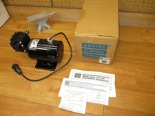 Bodine 42A4BEPM *NEW* Gearmotor 130VDC 30:1 Ratio Gear Motor 83RPM 4118 DU