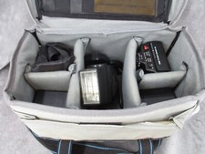 Vintage Canon Speedlite 188A Vivitar Auto Thyristor 550FD Classic Camera Bag