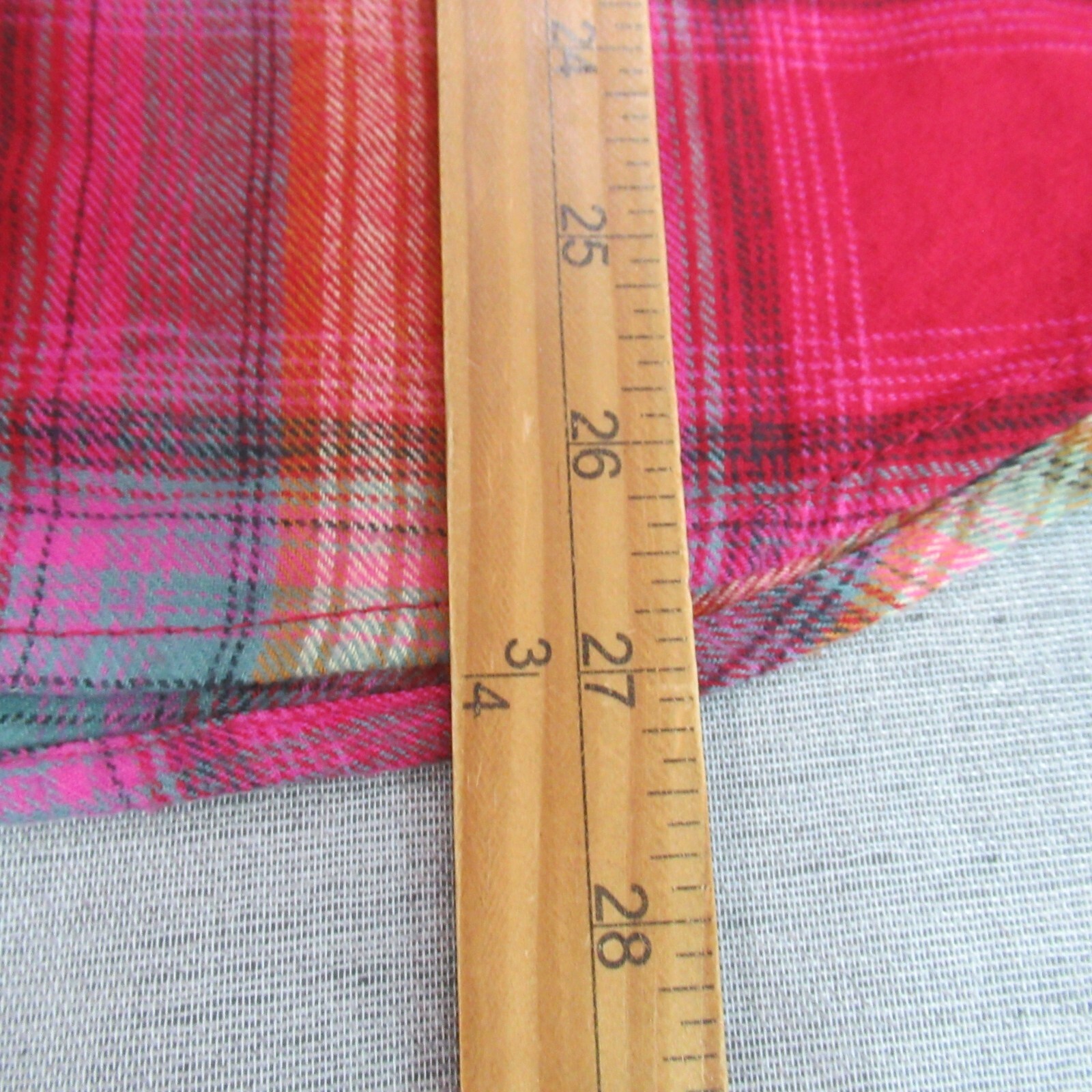 Universal Thread Top Womens Medium Red Plaid Flan… - image 4