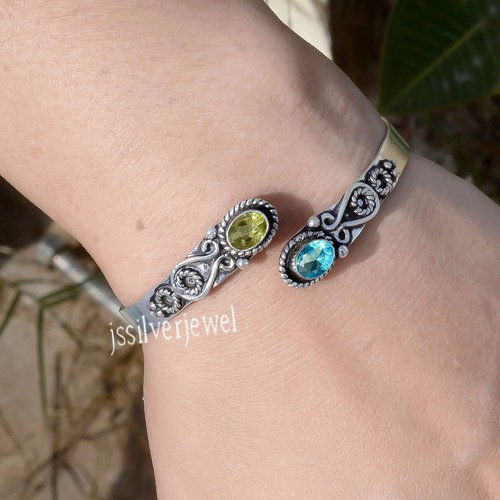 LONAGO Bracelet Chat 925 Argent Sterling Chatte Agréable avec Pierre de Naissance Bijoux pour Femmes, 15 mm * 21 mm, Argent sterling, Zircon cubique