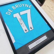 Kevin De Bruyne #17 Signed Print Framed Shirt Jersey Manchester City 2021-22