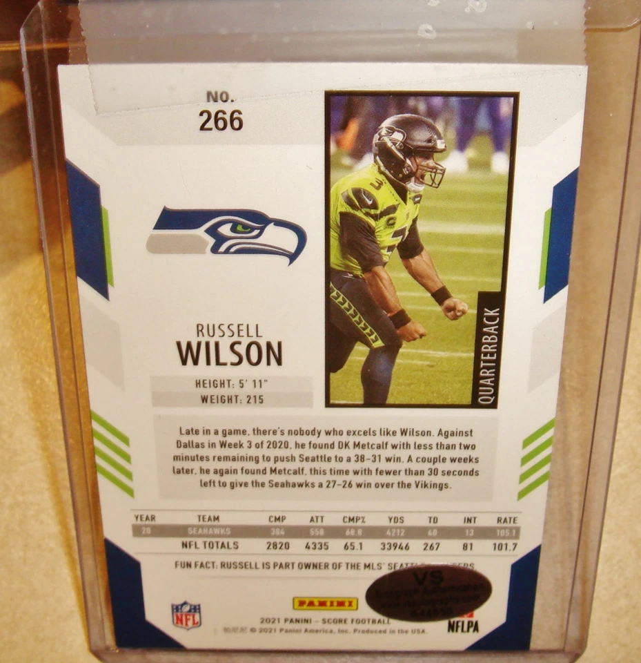 🔥RUSSELL WILSON 2021 SCORE AUTOGRAPH CARD COA HOLOGRAM 🔥 - Image 4 of 4