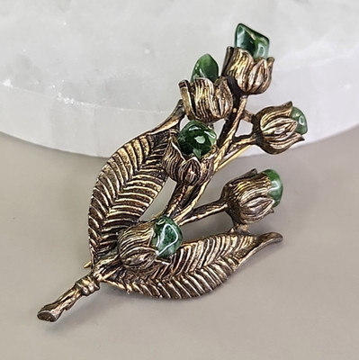 Vintage HOB Brooch Flowers Green Stone Antiqued Gold Tone 2.25''