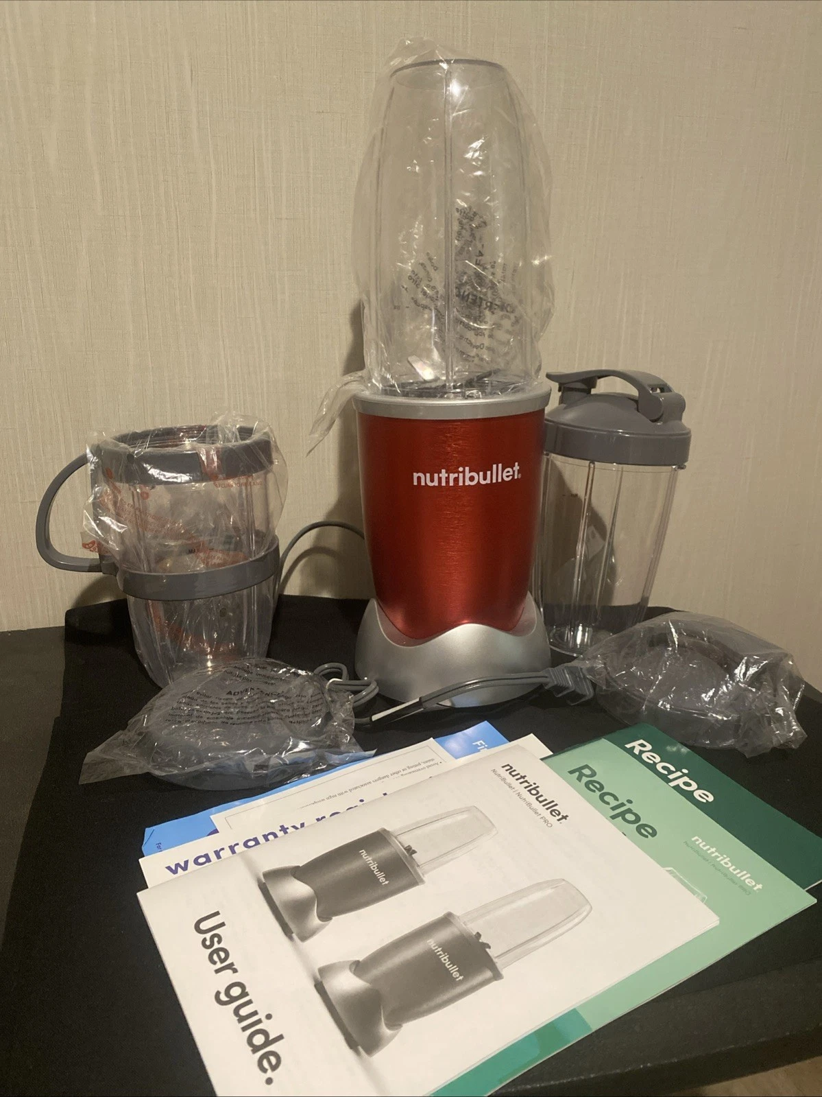 Nutribullet Pro NB9-1401R2 Red - 10 Pc Bundle EUC