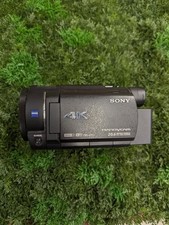 sony fdr-ax33 4k camcorder near mint working and tested with battery and charger