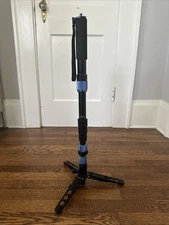 Sirui P-204SR Monopod with Three Stand Feet
