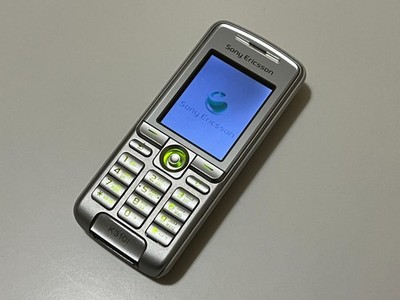 Original Sony Ericsson K310 - Misty Silver (Unlocked) Retro phone