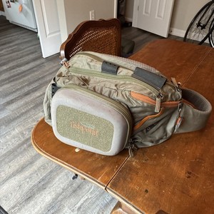 Fishpond Summit Sling Pack – Original - Gravel