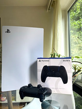 Sony PlayStation 5 Digital Edition Weiß inkl. DualSense Controller Schwarz
