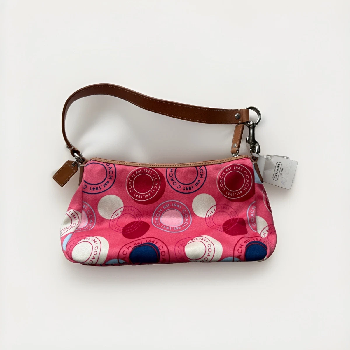 COACH ピンク ビーズシグネチャーバック COACH ピンク ビーズシグネチャーバック Coach ピンク ショルダー