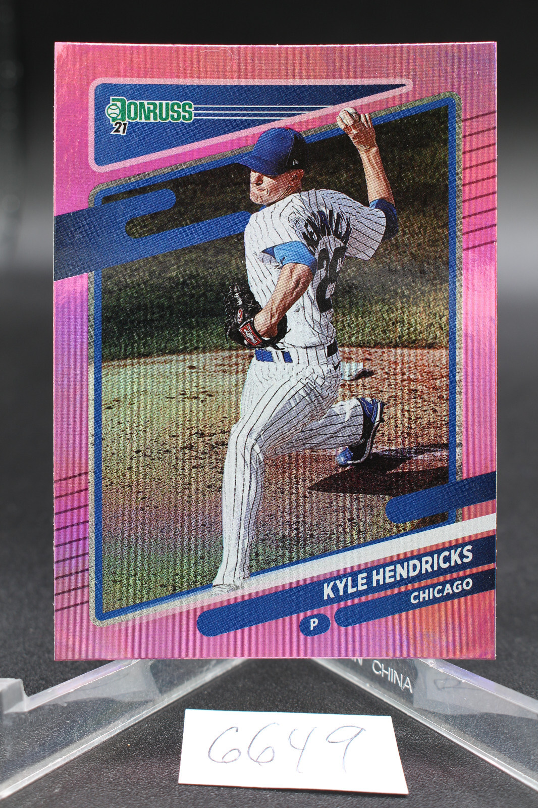 2021 Panini Donruss Baseball Pink Holo Foil Parallel Kyle Hendricks #87 Cubs NM+