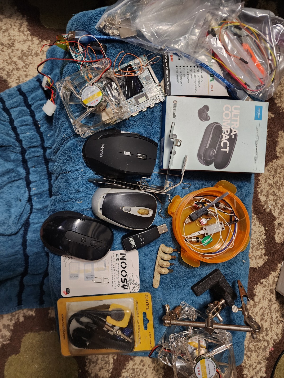 Lot of computer fans, mice, static wrist strap, & other electronics | eBay