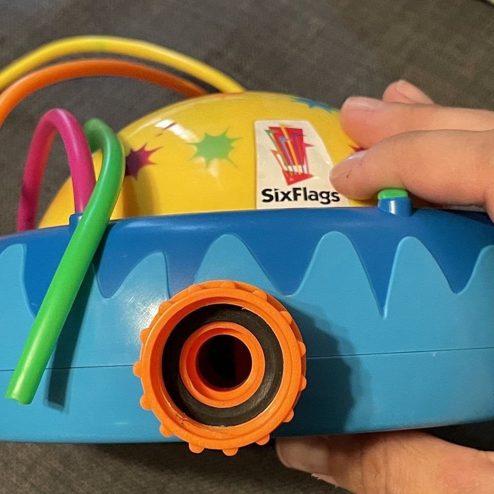 Six Flags Geyser Blast Sprinkler 01138 eBay