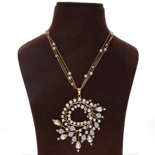 Himmlisch Elegance Cubic Zirkonia Perlenketten und Ohrringe Set - Bild 2 von 12
