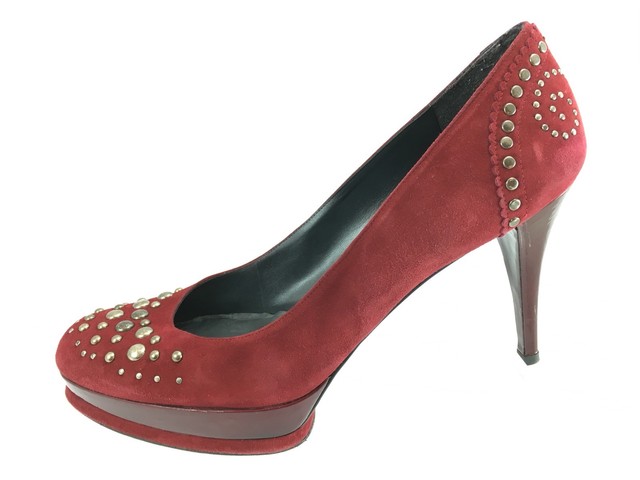 stuart weitzman red suede pumps
