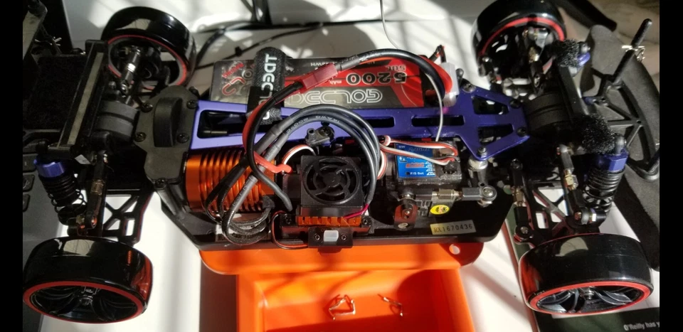 1/10 scale rc drift car lipo skyline rims upgaded motor fast custom  - Image 3 of 4