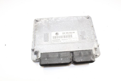 SKODA FABIA Motorsteuergerät 03E906033AB 2006 22652217