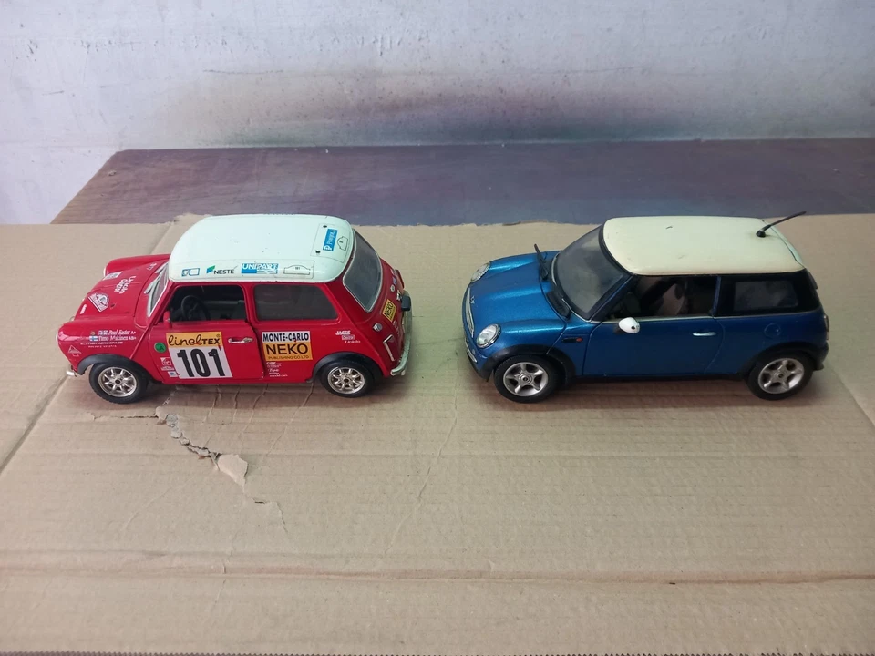 Burago 1/18 Mini Minor e Motor Max Mini Cooper 1/18 - Immagine 3 di 4