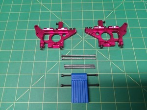 Tmaxx red aluminum front bulkheads hardware & pins Emaxx nice blue RPM brace