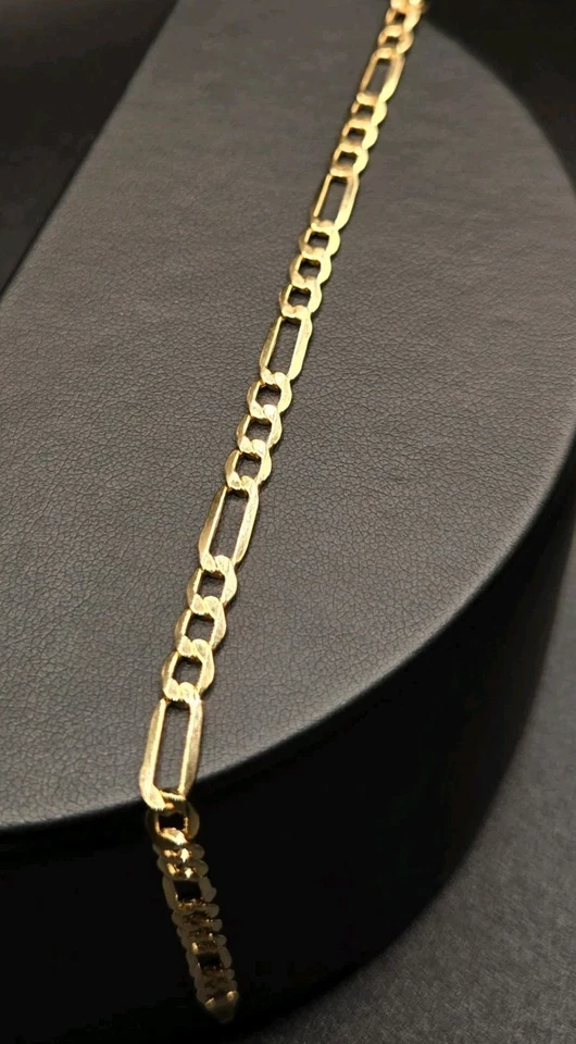 Pulseira Figaro elos quadrados planos ouro italiano 10k - Imagem 4 de 4