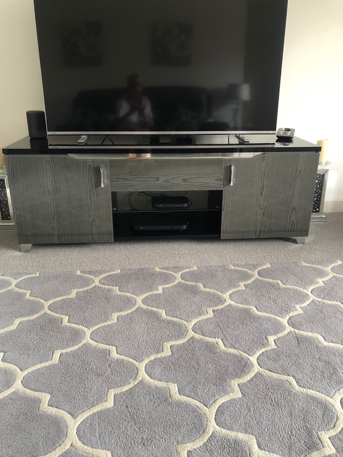 Television Large High Gloss TV Unit with Storage - Black