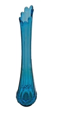 Vintage L. E. Smith Aqua Blue Dominion SWUNG STRETCH GLASS VASE 14" tall