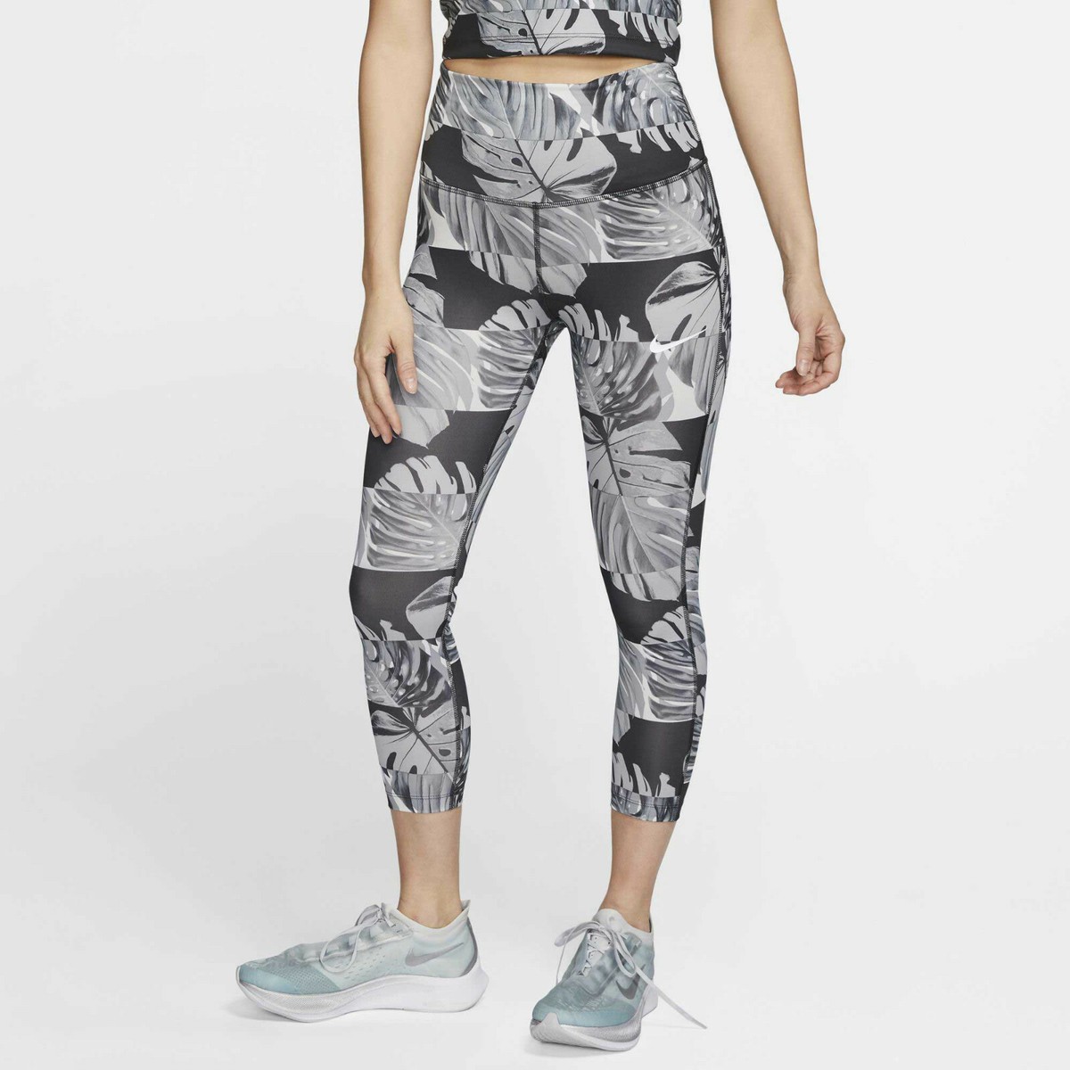 nike leggings size s