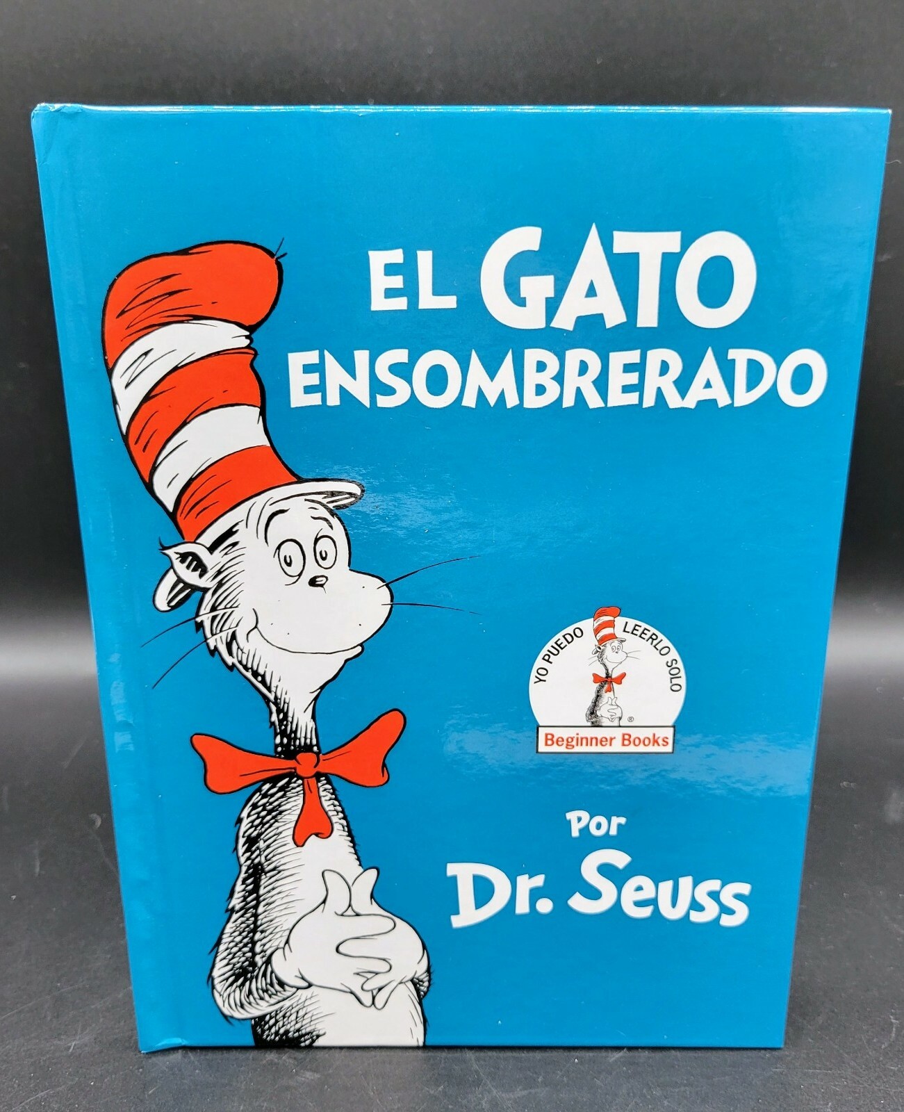 el gato ensombrerado