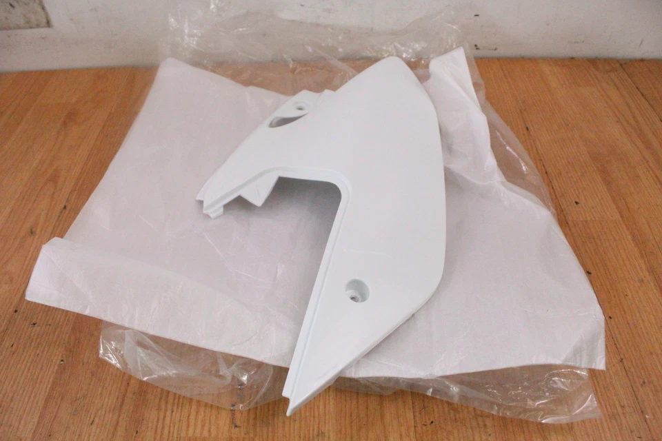 Honda CRF450X 2017 cubierta lateral izquierda/panel Foto 4 de 4