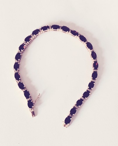 Gorgeous Garnet 9 Carat Gold Tennis Bracelet and Diamond . Hallmarked - Picture 2 of 5
