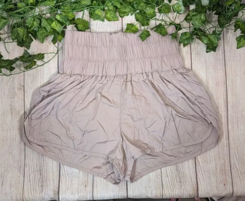 free-people-movement the way home light gray shorts