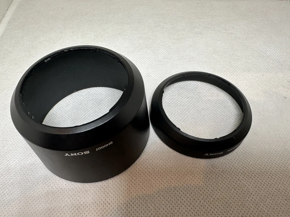 Pantalla para parasol original Sony SH0007 y Sh0006 para lente Sony Foto 2 de 3