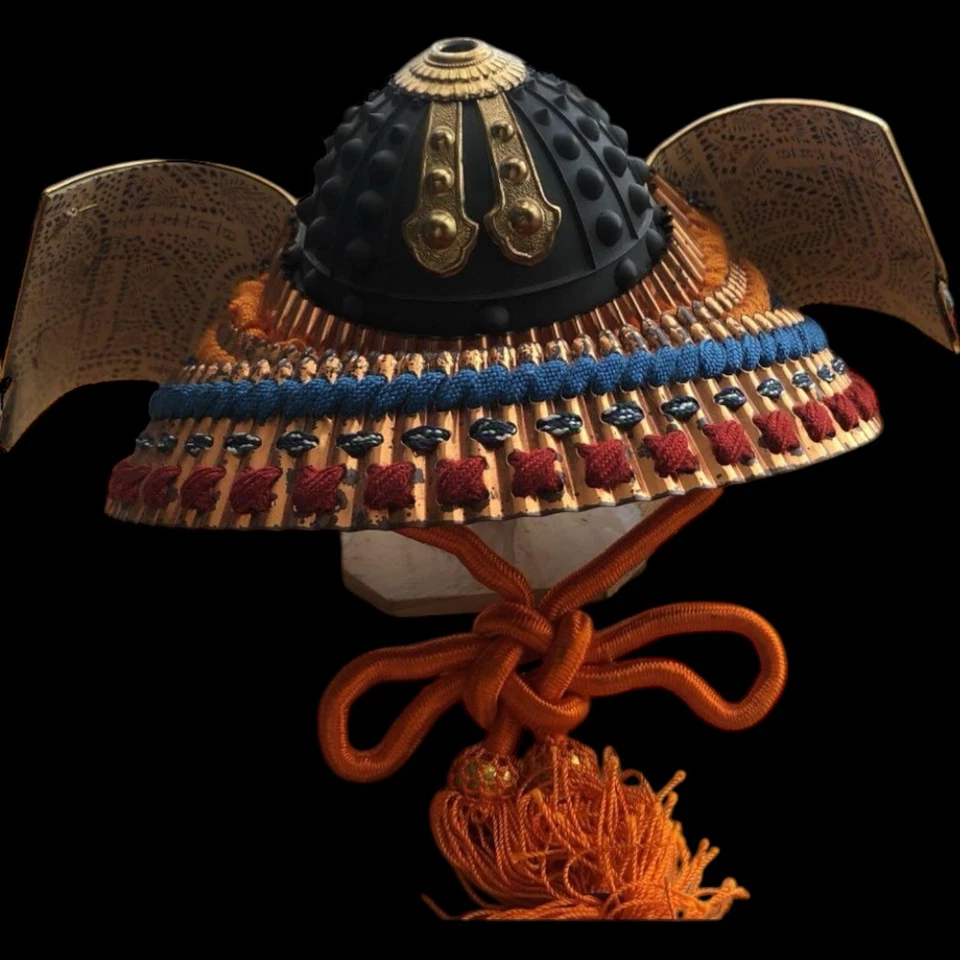 Capacete Samurai Japonês Antigo Kabuto Dragon Armor Yoroi investível - Imagem 3 de 4