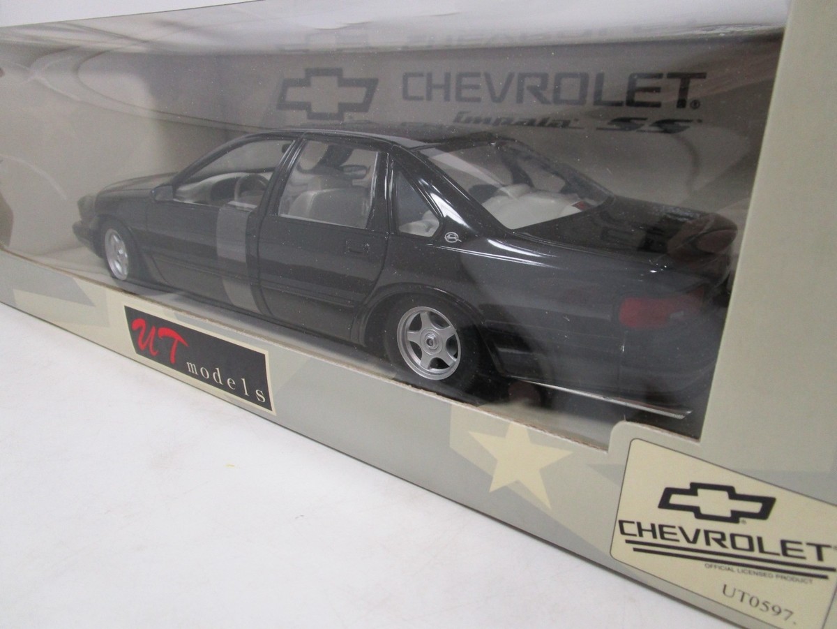 UT models Chevrolet Impala マルーン 1/18 UT Models 1/18 Chevy Impala SS 1996 Black Diecast 21031