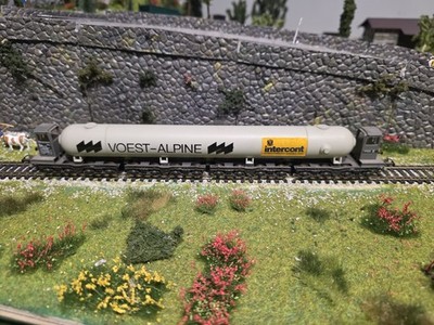 Liliput Voest Alpine tank car 38410 HO Scale DC
