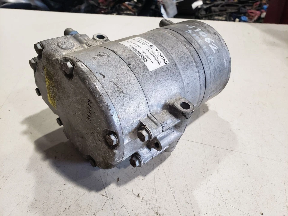 Компрессор переменного тока - 2016 Smart ForTwo автоматический EV - 11-16 OEM A0032305111 - Изображение 3 из 4