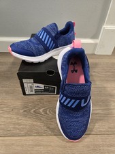 Under Armour Girls GGS Surge3 Slip On Size 4.5 Blue