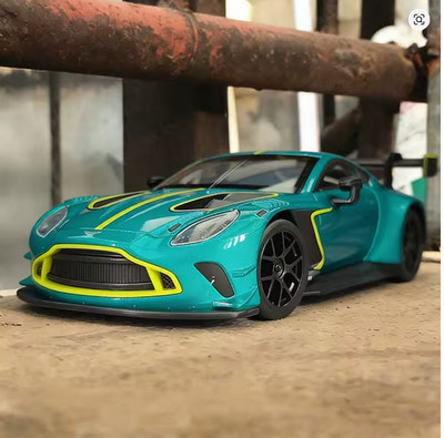 Aston Martin GT3/4 Vanatge Blue Edit. 1:24 Modellauto Funktion Licht Sound NEU
