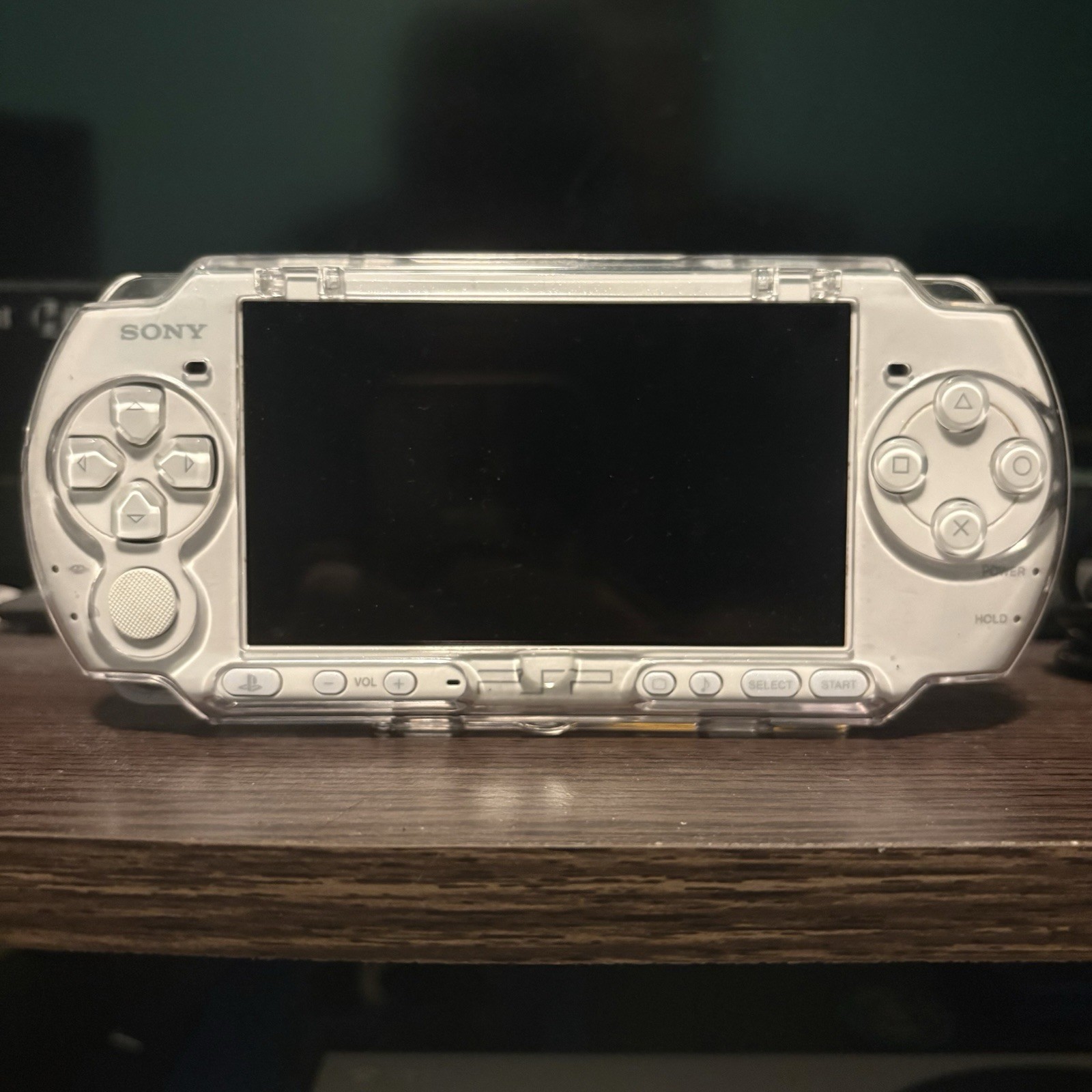Psp 3000 Pearl White Japanese Version  W/XYAB charger And Battery
