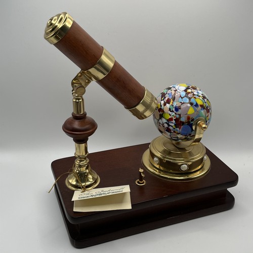 Vtg Musical Rotating Art Glass Kaleidoscope Brass Wood Telescope Spatter Orb