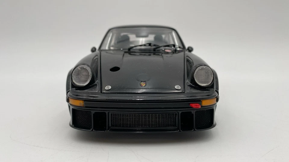 EX18091 Exoto Porsche 934 RSR 1976 1/18 fioritura nella verinice - Immagine 2 di 4