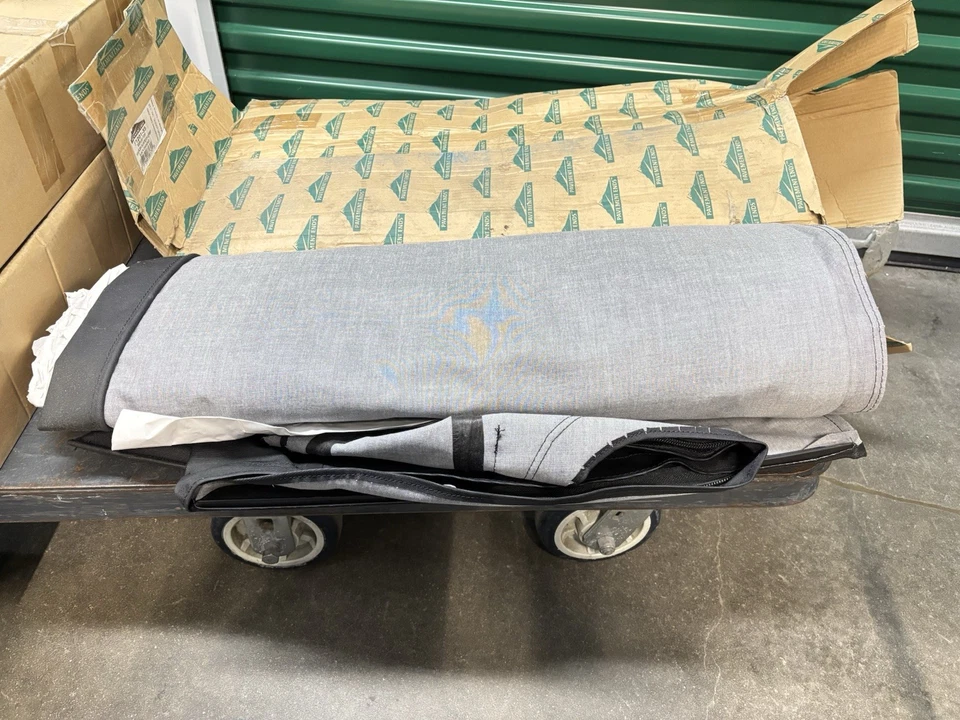 Pavement Ends Replay Soft Top Black Diamond Fits 07-09 Jeep Wrangler JKU 4 Door - Image 2 of 4